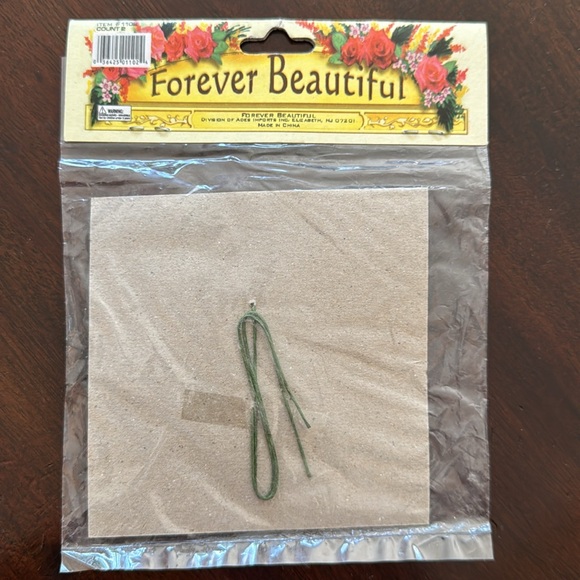 Forever Beautiful feather Butterfly Ornaments butterflies Brand new in package - Picture 2 of 2